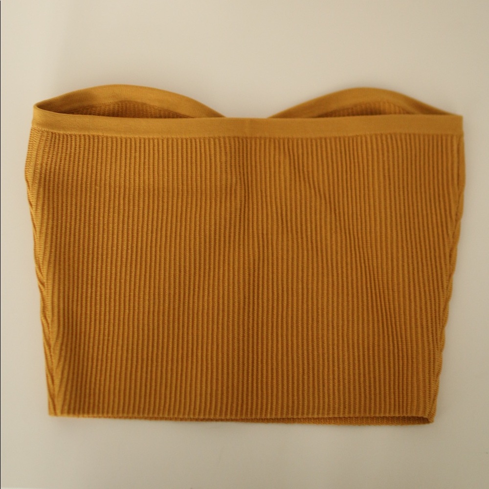Babaton Ribbed Top - Picture 2 of 4